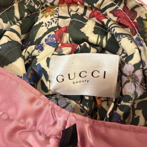 Gucci Pink Floral Pouch or Makeup Bag NWT - Picture 6 of 10